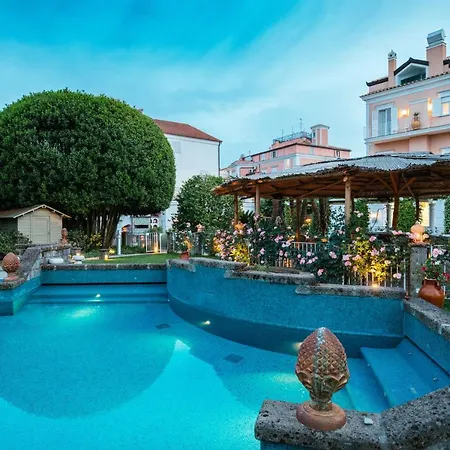 Hotel Boutique Don Alfonso 1890 5*