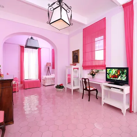 Hotel Boutique Don Alfonso 1890 5*